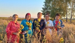 Поздравление пожилых людей на дому «Золотая осень»