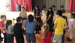 Игровая программа «По дорогам сказки»