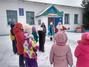Театрализованное представление«Открытие новогодней елки»