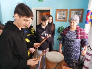 Выставка «Старинные музыкальные инструменты»