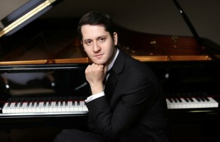 NSO RB and piano-man Nikita Mndoyanz will continue the "Sergey Rakhmaninov" program
