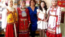 Книжная выставка «Обычаи и традиции народов России»