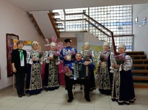 Вечер-позитив «Для тех, кто годы не считает»