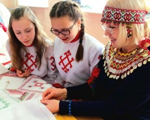 Познавательная программа для детей «В чувашской вышивке прекрасные узоры»