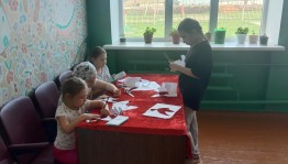 Поделка «Сделай сам» делаем наклейки,закладки своими руками.