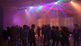 Развлекательная программа «Танцуй!»