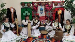 Игровая программа «Любит осень детвора»