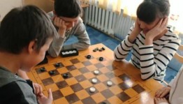 Настольные игры «Шашки, шахматы»
