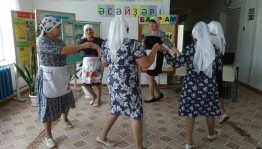 «Пусть всегда будет мама»