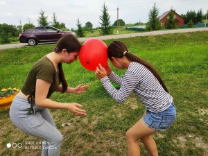 Игровая программа «Детство–это я и ты»