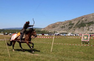 Гафурийский район объединил лучших лучников
