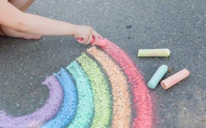 Игровая программа«Весёлые мелки»