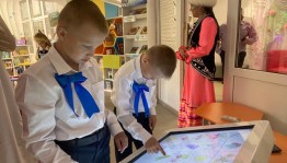 В детском зале Наумовской модельной библиотеки Стерлитамакского района РБ установлена интерактивная панель