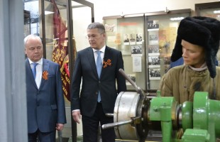 Врио Главы республики Радий Хабиров посетил Республиканский музей Боевой Славы