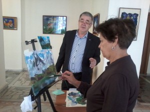 Выставочный зал «Ижад» приглашает на занятие в Арт-студию Альберта Кудаярова