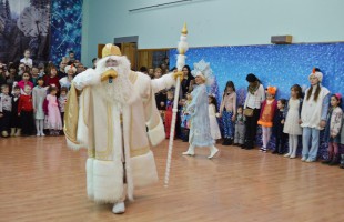 В Доме культуры Республиканского центра народного творчества отмечают Новый год