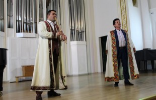 В филармонии прошёл концерт, посвящённый Шайхзаде Бабичу и Газизу Альмухаметову