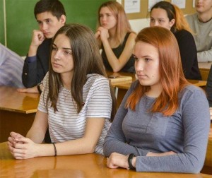 Тематический час «Наркомания-шаг в бездну»