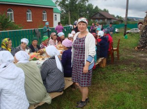 Вечер отдыха «Все на земле от материнских рук»