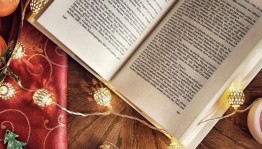 Выставка-сюрприз «Книжный кот в мешке»