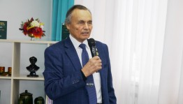 В Уфе отметили 80-летие народного поэта Башкортостана Кадима Аралбая