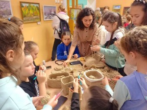 Мастер-класс «Плетение из шпагата»