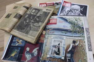 Книжная выставка «Огонек» – еженедельник советской страны»