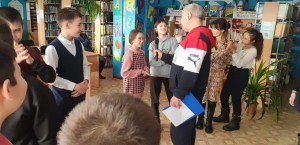 Информационный час «Мы разные, номы едины»