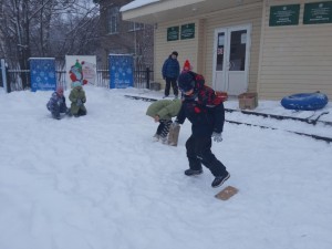 Новогодние забавы «В гостях у зимушки зимы»