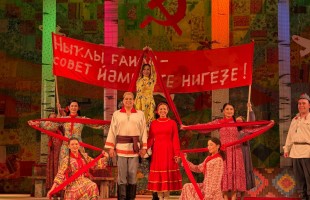 Стерлитамакский башкирский драмтеатр отпраздновал двойной юбилей: свое 35-летие и 150-летие СТД России