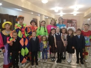 Концертная программа «Школьная пора–только на ура»