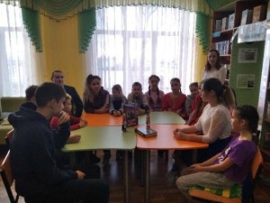 Литературный вернисаж «Будешь книги читать – будешь все знать»