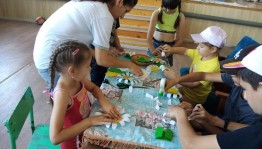 Конкурсно-развлекательная программа «Вместе дружная семья»