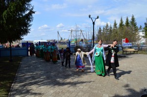 Фольклорное гуляние «Спасы. Традиции и обычаи августа»