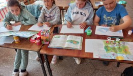 «Наше лето книжного цвета»–День веселых затей.