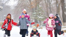 Игровая программа«Поиграем весело!»