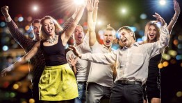 Развлекательная программа «Танцуй, пока молодой»