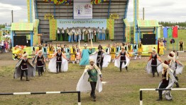 «Волшебный мир творчества родной земли»