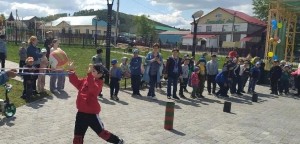 Библиотечное ассорти«У нашего крыльца нет забавам конца!»