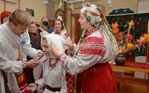 Миры народных традиций