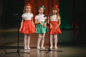 «В гостях у Зимы»Конкурс песен и стихов о зиме