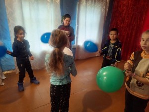 Игровая программа «Зимний шаропад»