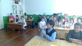 Тематический час «Поэт с большой буквы»