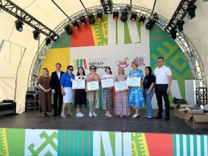 На «Китап-байраме» собрали более 500 книг для благотворительной акции
