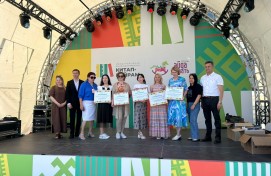 На «Китап-байраме» собрали более 500 книг для благотворительной акции
