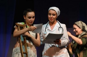 Белые цветы. Отражение