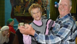 Посиделки «Скучен день до вечера коли делать нечего»