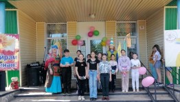 Музыкально - игровая программа «Мир начинается с детства»