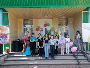 Музыкально - игровая программа «Мир начинается с детства»