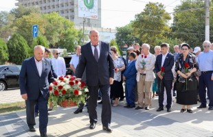 В Дагестане проходит Гамзатовский литературный фестиваль «Белые журавли»